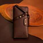 Timberwolf Rider – Bifold Vertical Long Wallet With Zip Chocolate
