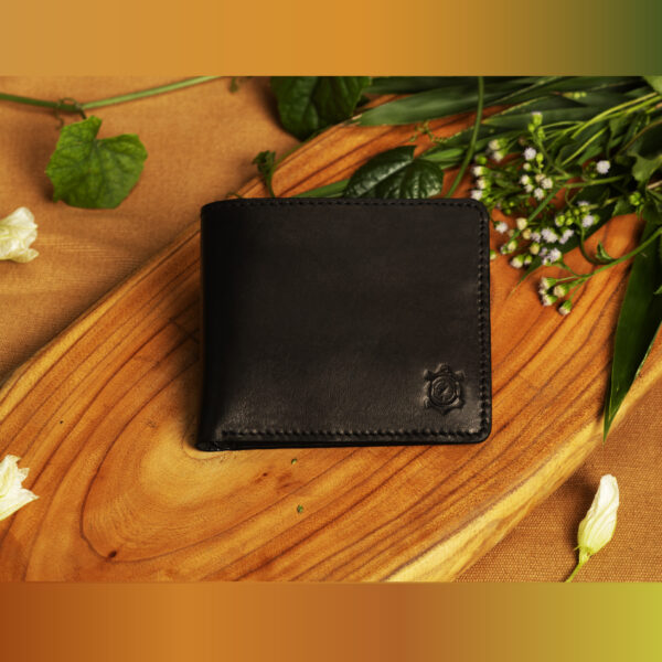 Goyal Leather Heritage Bifold Wallet – Classic Elegance Black