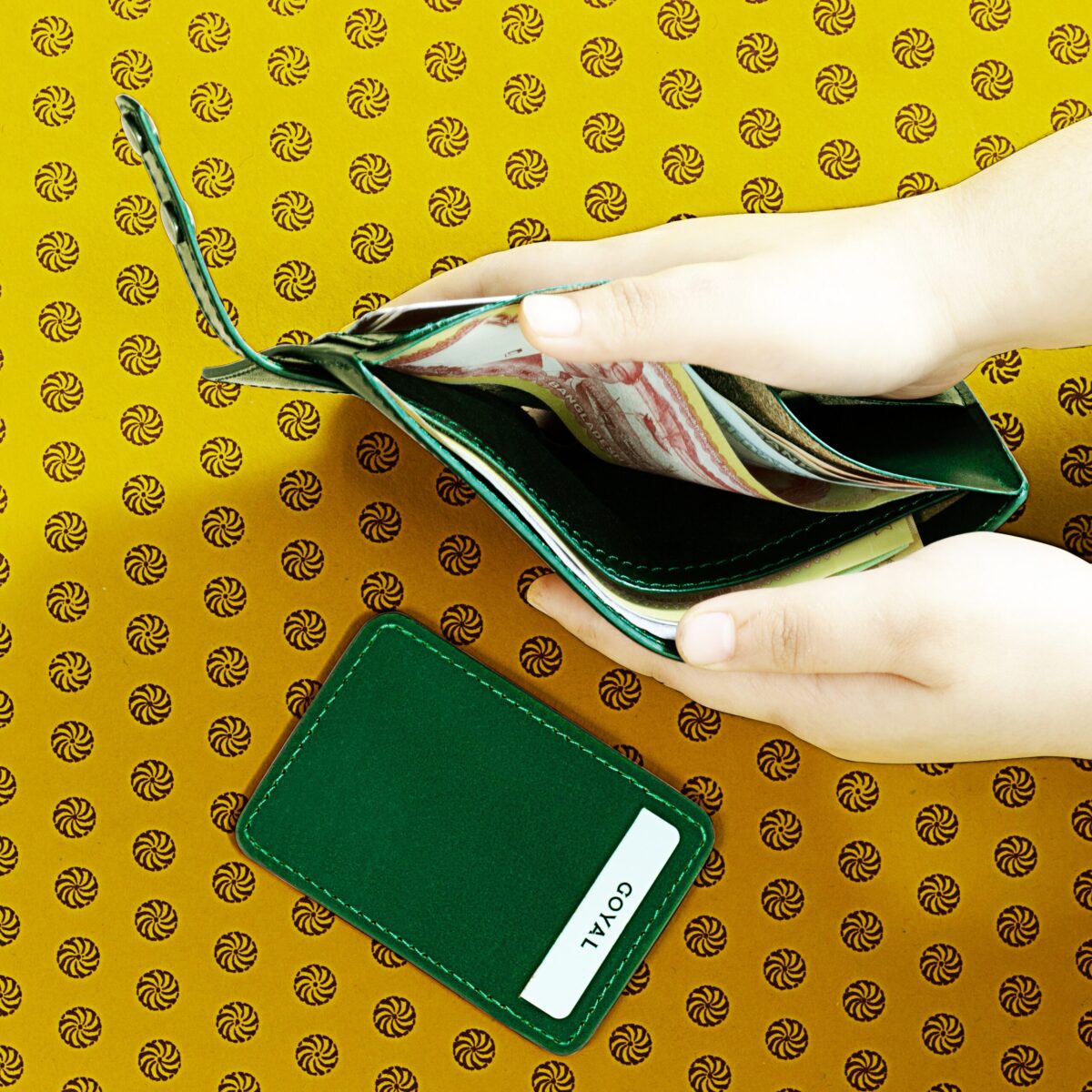 Contemporary Modern – Minimalist Leather Wallet with Snap Button (Card Holder Included) Green - Image 4