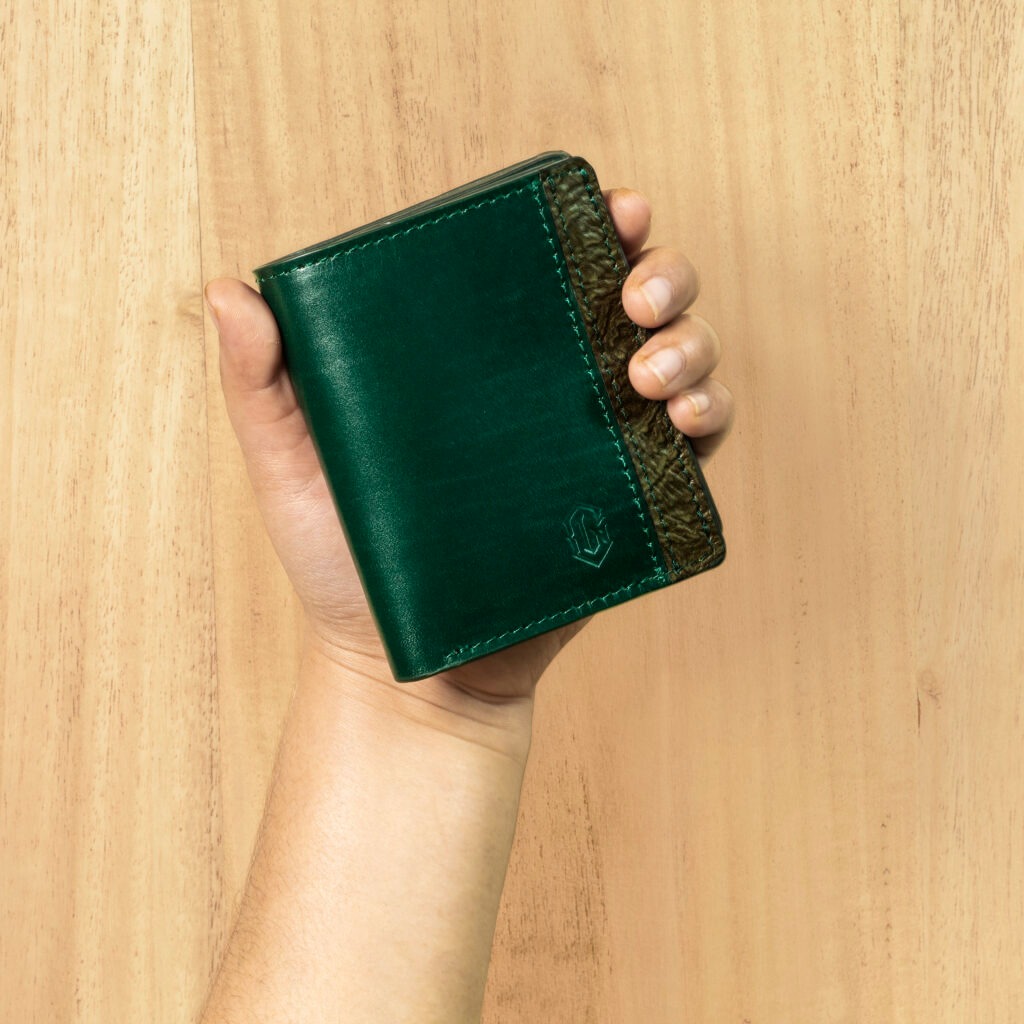 imgi_1_1-12-1024x1024-1.jpg Napoleon Modern – Contemporary Leather Wallet Green - Image 1