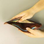 Classic Modern – Slim Bifold Leather Wallet Camel - Image 3