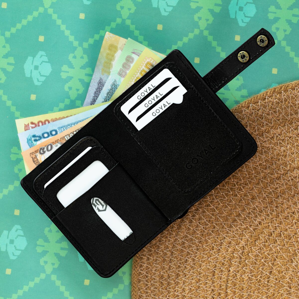 Contemporary Modern – Minimalist Leather Wallet with Snap Button (Card Holder Included) Black - Image 2